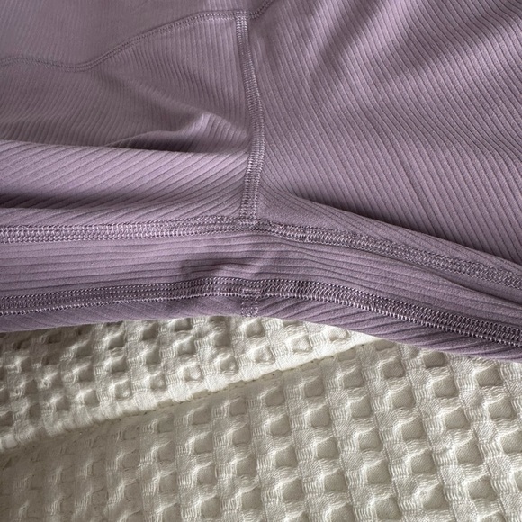 Lululemon Align  Purple Ribbed Leggings 25 inch - Picture 6 of 6